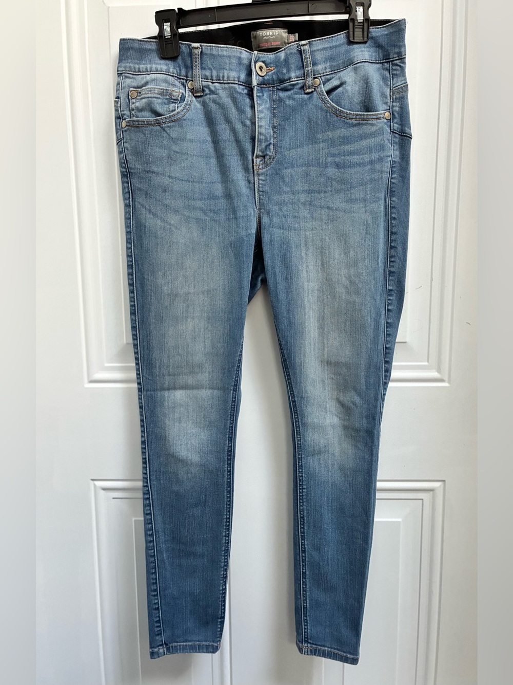 TORRID Bombshell High-Rise Skinny Jean